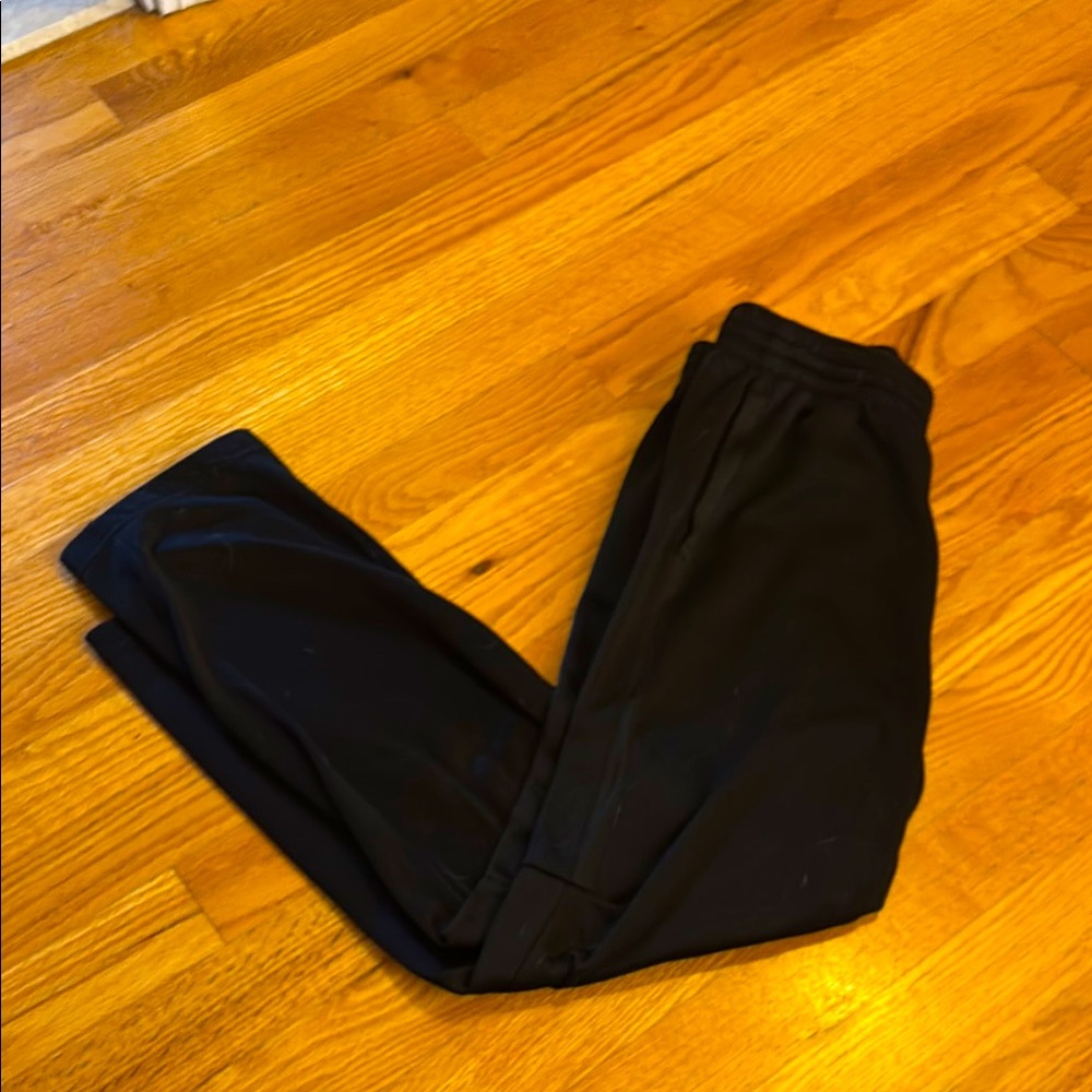 Techie Fleece Tapered Sweatpants (Size 10)